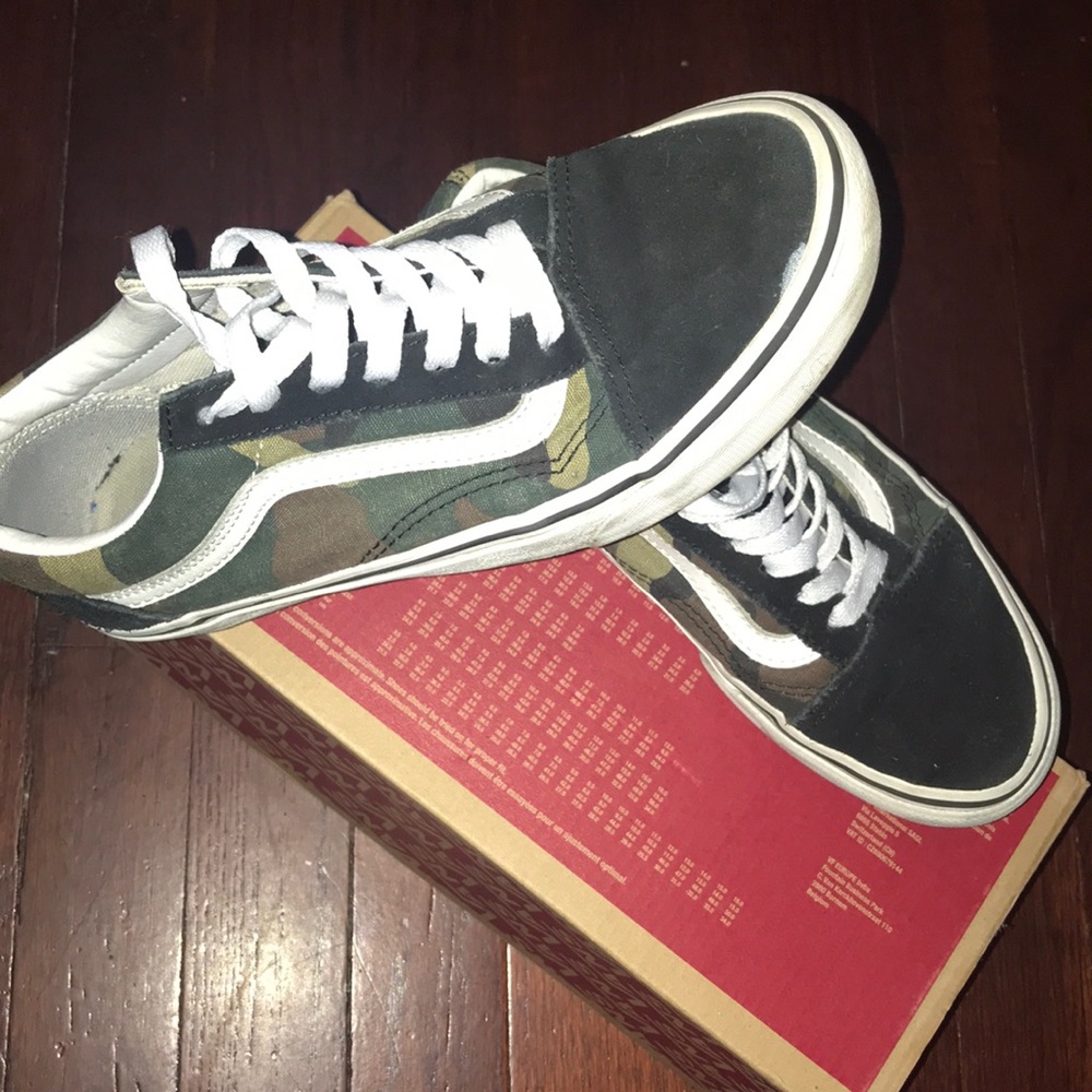 Vans shoes size women’s size:7